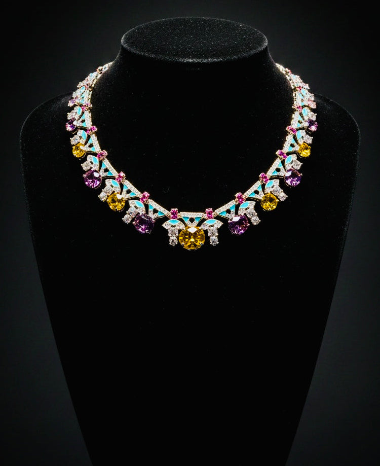 Canary Necklace Set